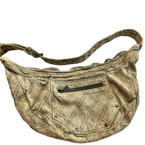 Urban Outfitters Darci Denim Shoulder Bag NWOT - Picture 2 of 4